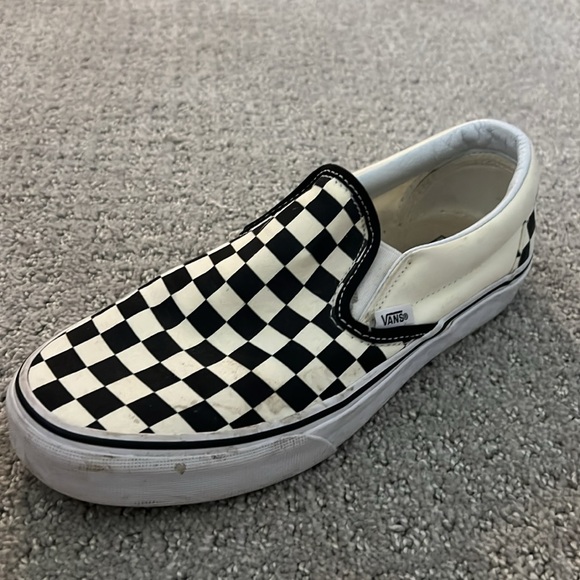 Black and white checkered Vans, size 8.5 womens and 7 men’s. - Picture 3 of 5